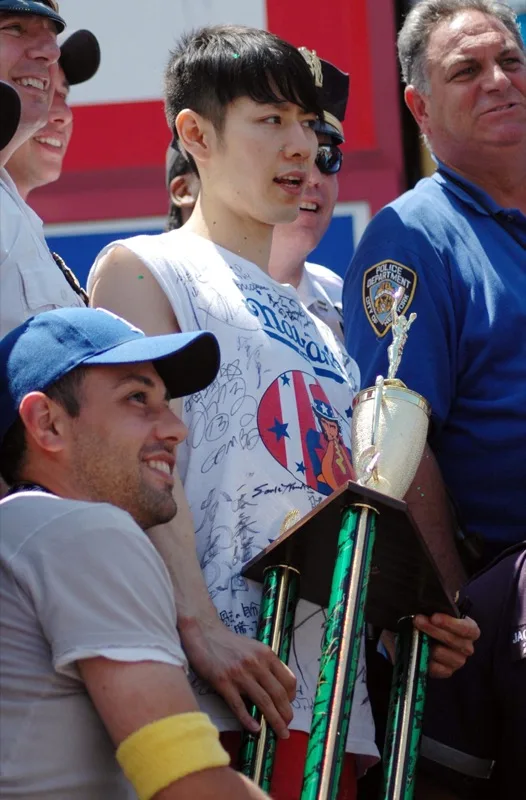 Takeru Kobayashi at the 2009 Nathan's Hot Dog Eating Contest